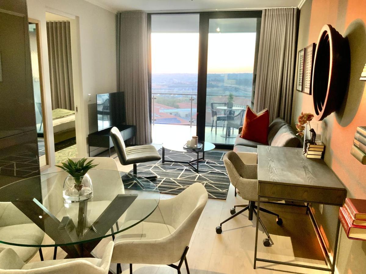 5 Star Elegant Apartments, Ellipse, Waterfall City, Midrand, Johannesburg 外观 照片