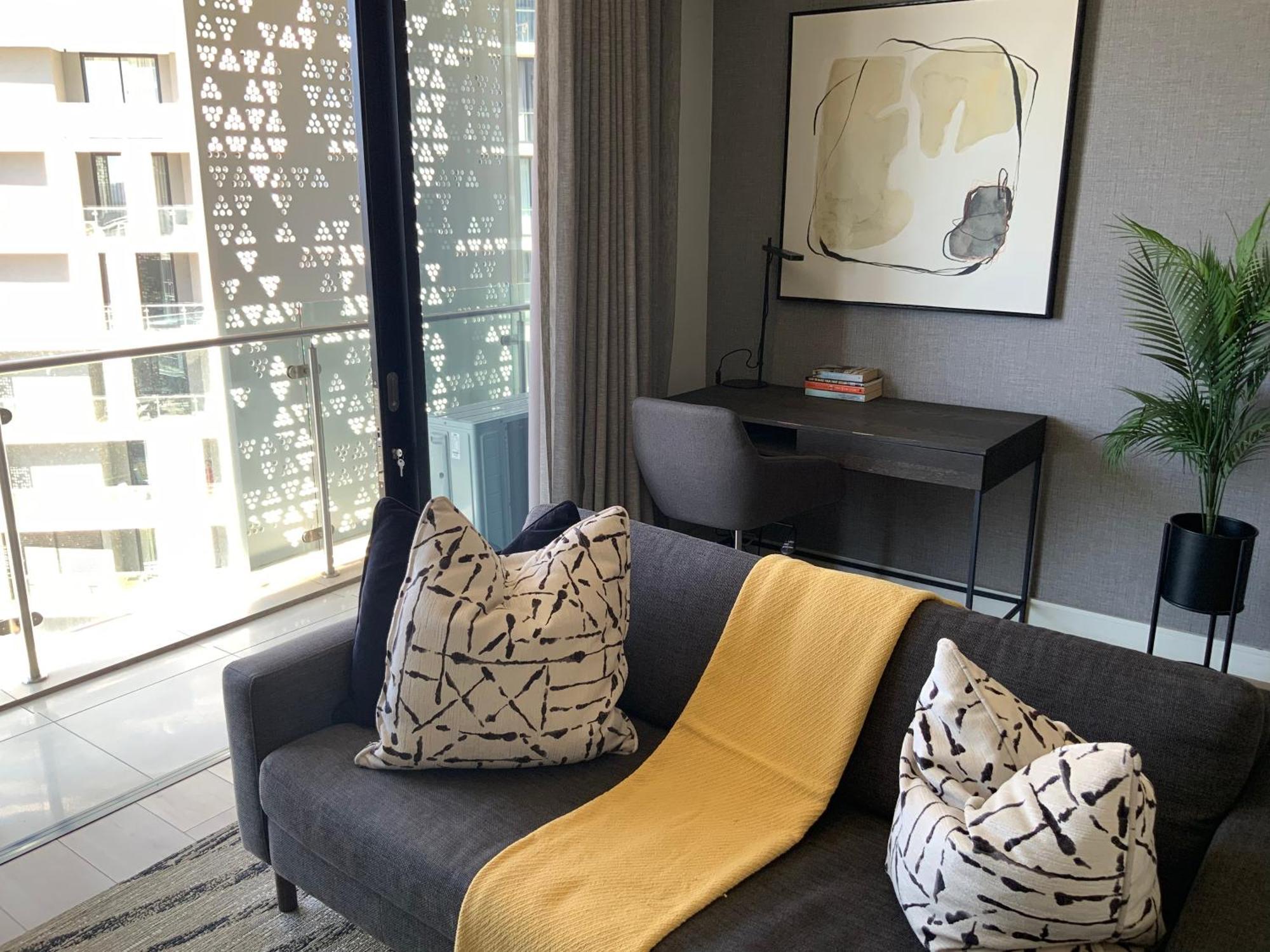5 Star Elegant Apartments, Ellipse, Waterfall City, Midrand, Johannesburg 外观 照片